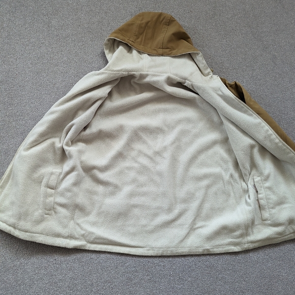 IZOD Reversible Jacket - Picture 2 of 5